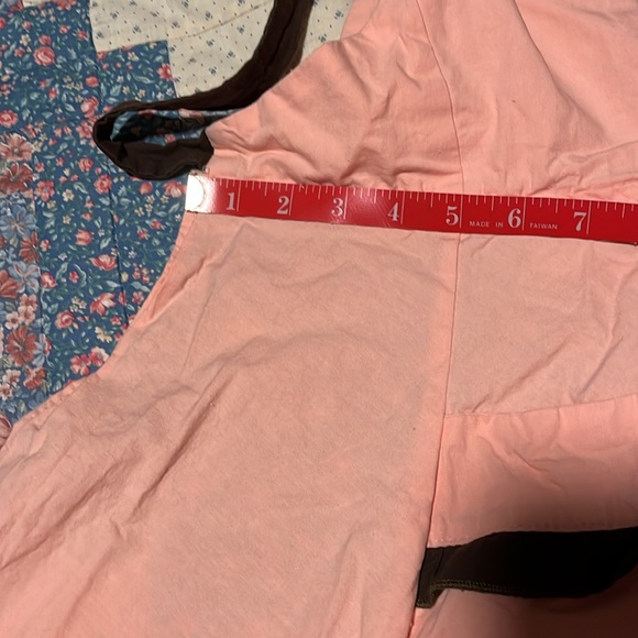 kitsch n Glam Apron Pink - Picture 10 of 11